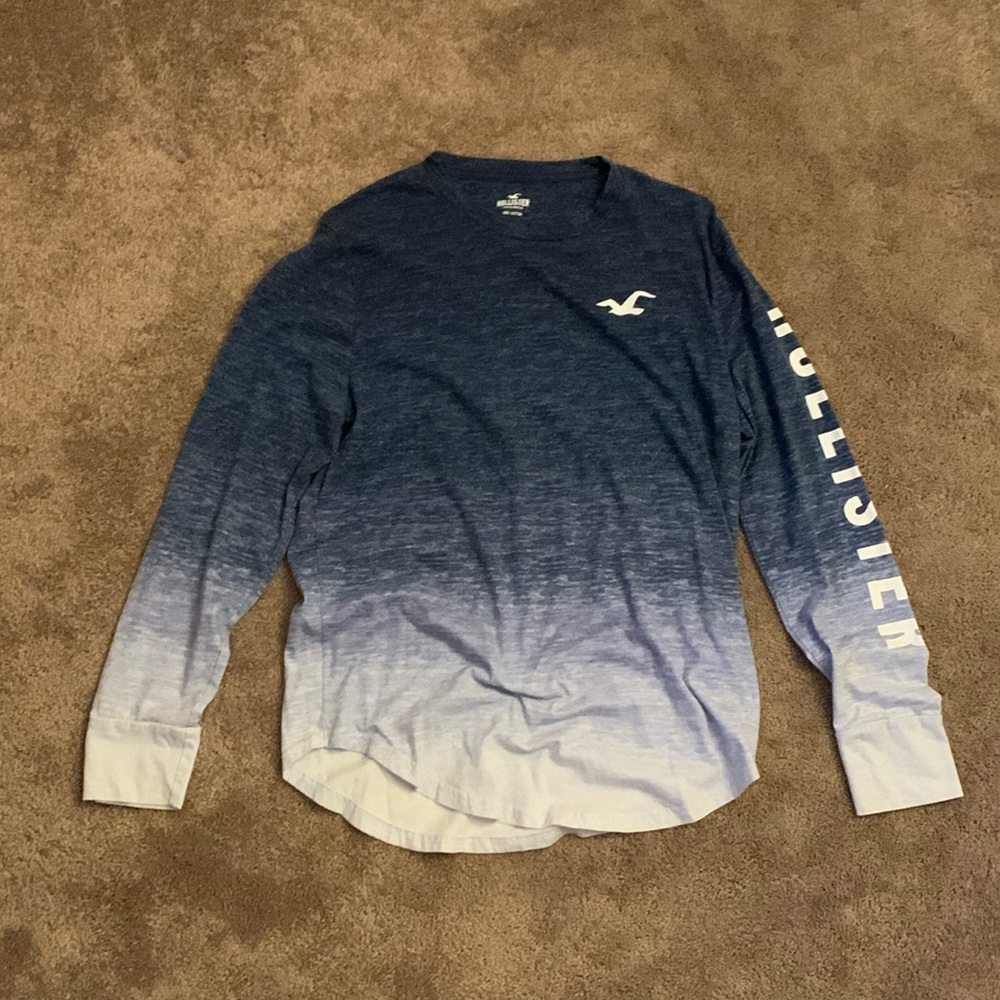 Hollister Men’s Sized Small Blue/White Ombré Long Sleeve Shirt